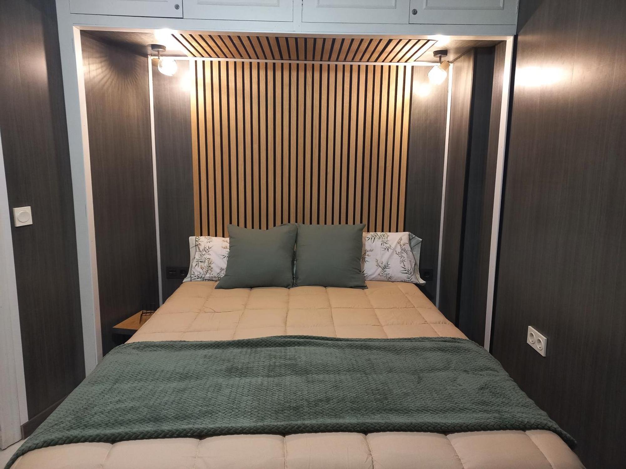 Apartamento E&R Malaga Centro- Parking Gratis Екстер'єр фото