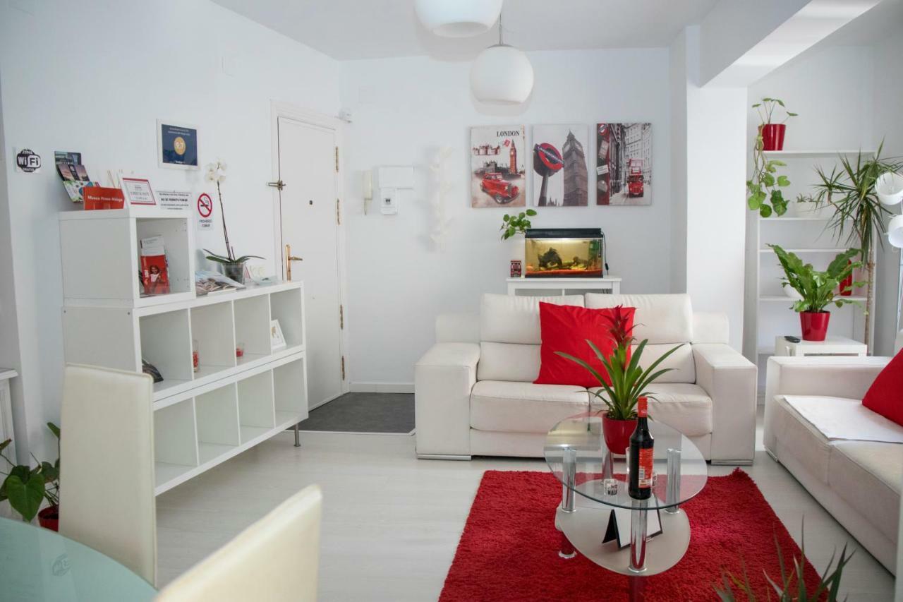 Apartamento E&R Malaga Centro- Parking Gratis Екстер'єр фото