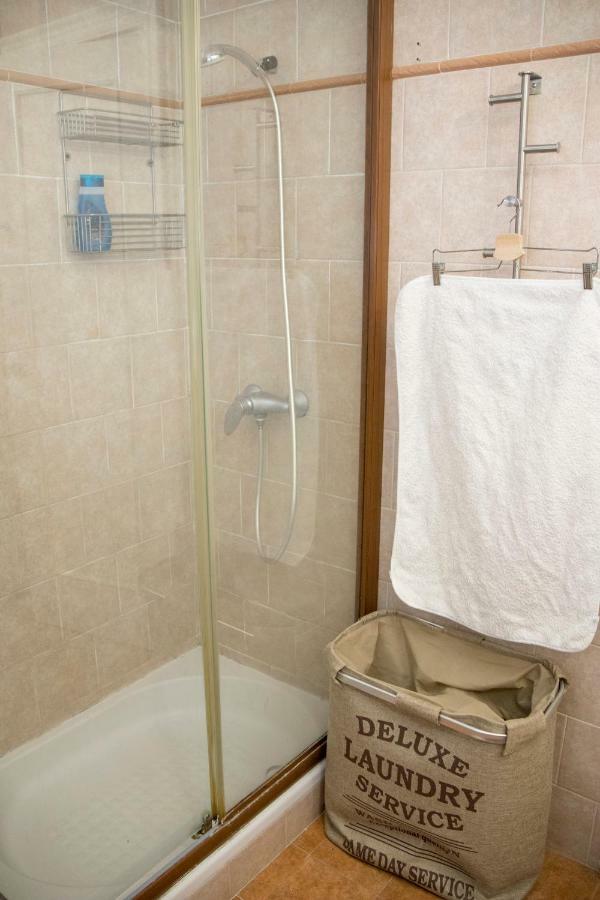 Apartamento E&R Malaga Centro- Parking Gratis Екстер'єр фото