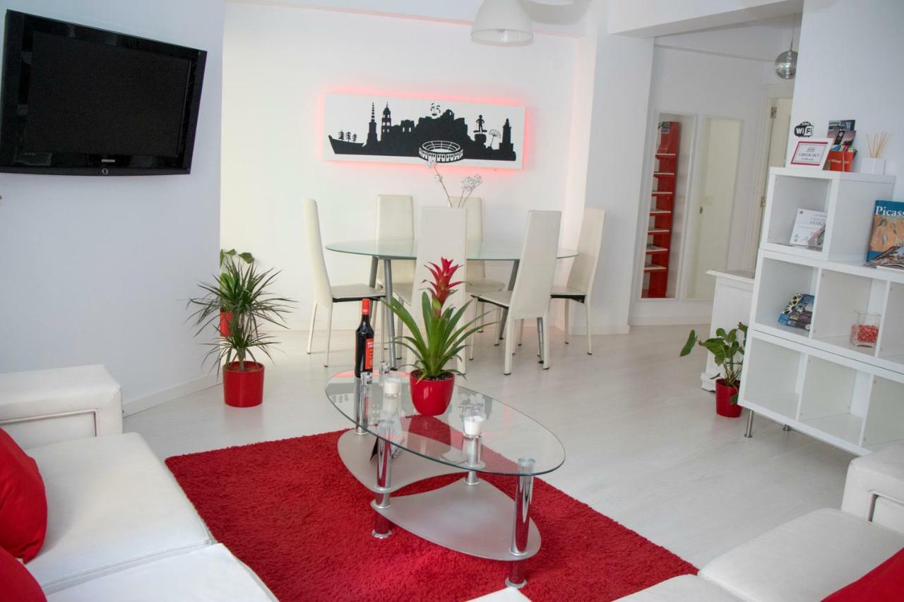 Apartamento E&R Malaga Centro- Parking Gratis Екстер'єр фото