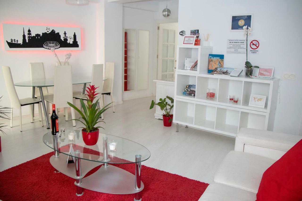 Apartamento E&R Malaga Centro- Parking Gratis Екстер'єр фото